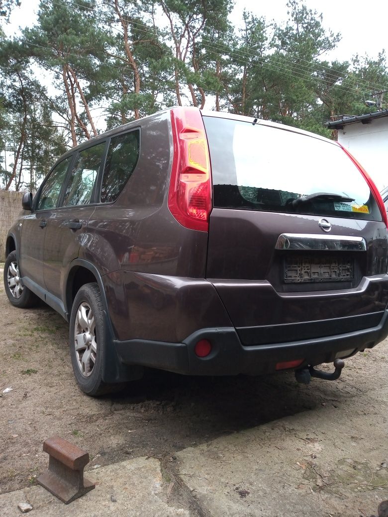 Klapa bagażnika szyba błotnik pas wzmocnienie nissan x-trail 2009 T31