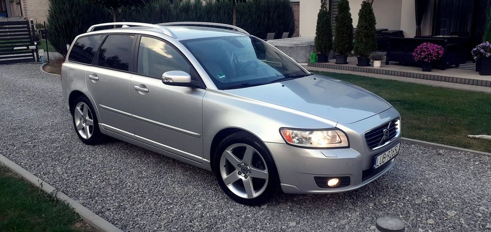 Volvo V50 2,0B R-design Sprowadzony Zarejestrowany Meega stan !