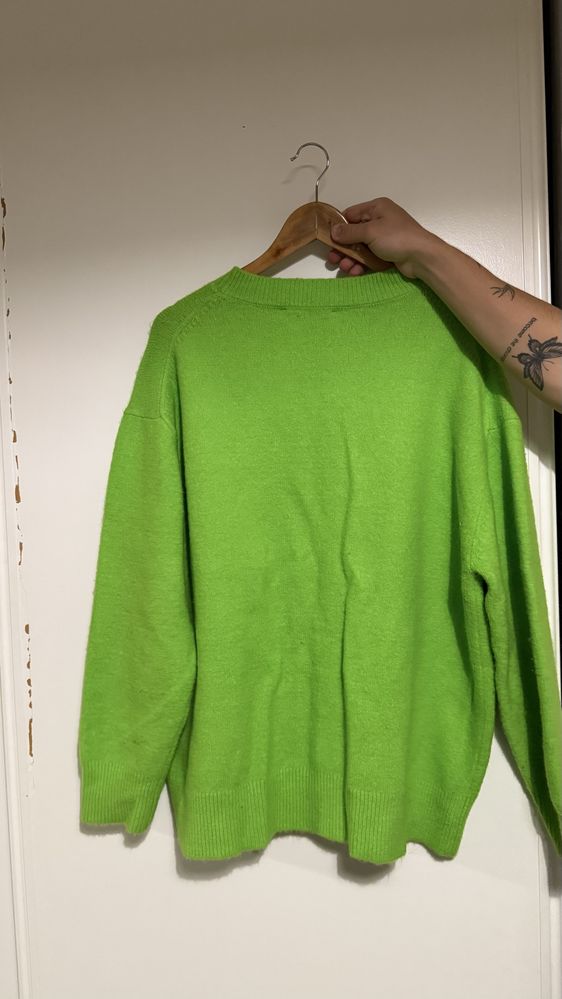 Camisola verde oversized
