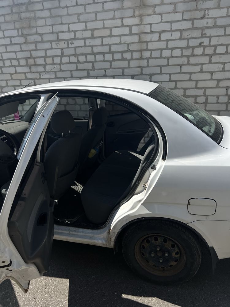 Авто Saipa Tibo 2013