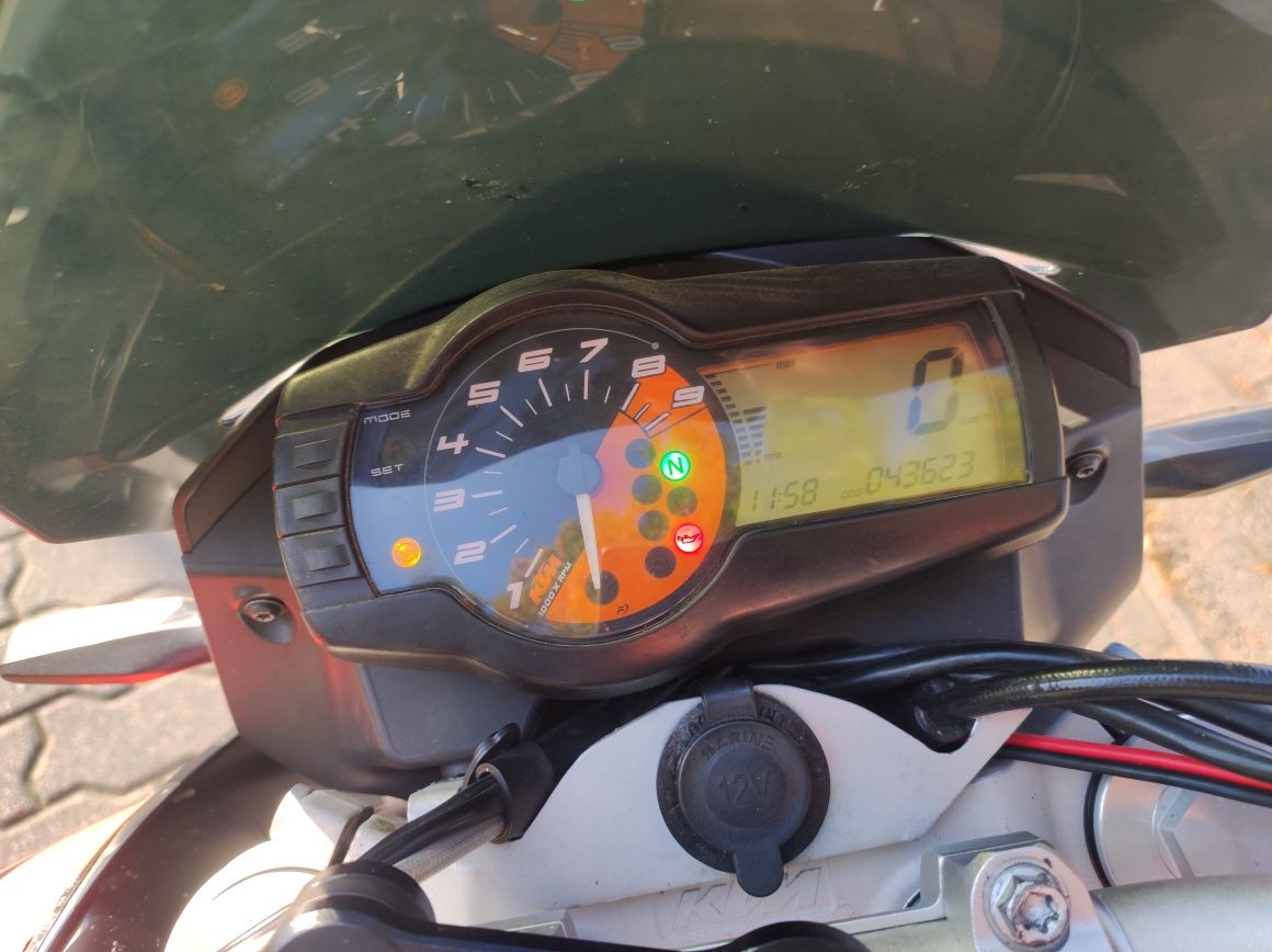 KTM Duke 690, rocznik 2014 ABS
