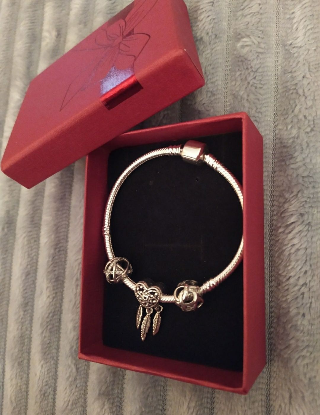 Pudełko prezentowe na biżuterię np Pandora, walentynki urodziny święta