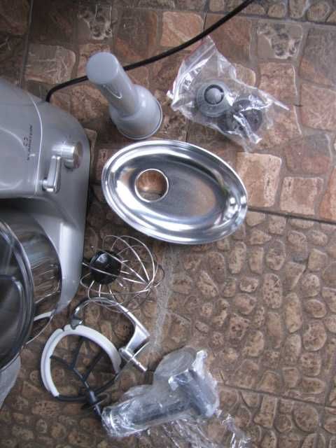 Robot kuchenny planetarny blender maszynka do mięsa 3w1 Klarstein