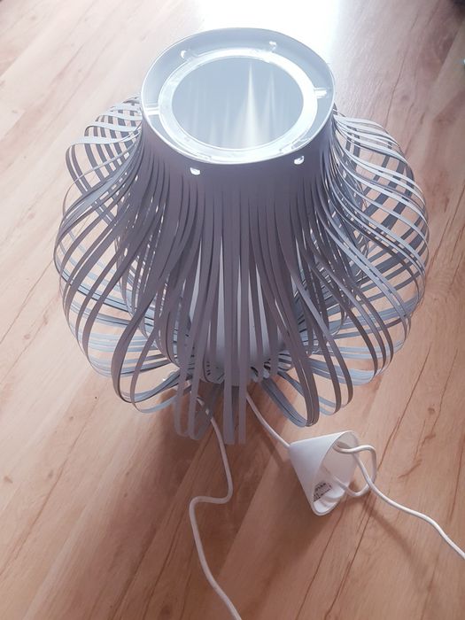 Duży plastikowy żyrandol lampa sufitowa marki Artllux