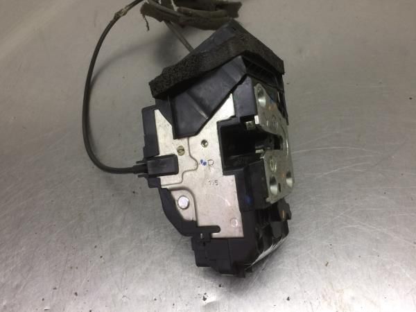 Fechadura / fecho porta frente direito NISSAN Juke (F15)