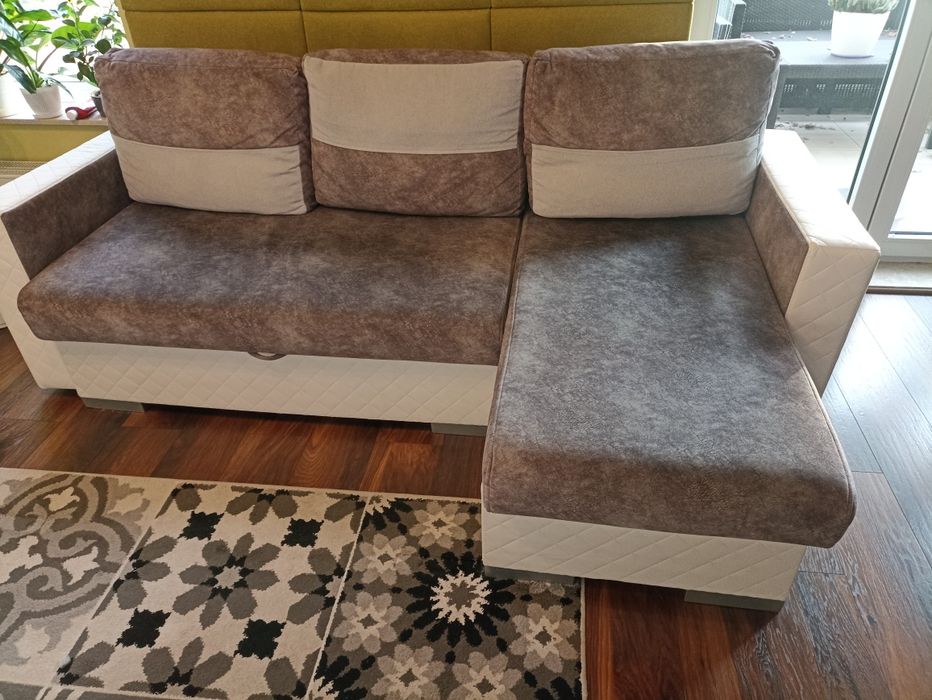 Kanapa narożna, narożnik