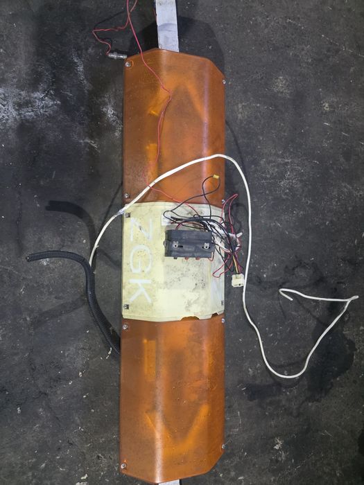 Kogut Belka Ostrzegawcza Laweta Roboty drogowe