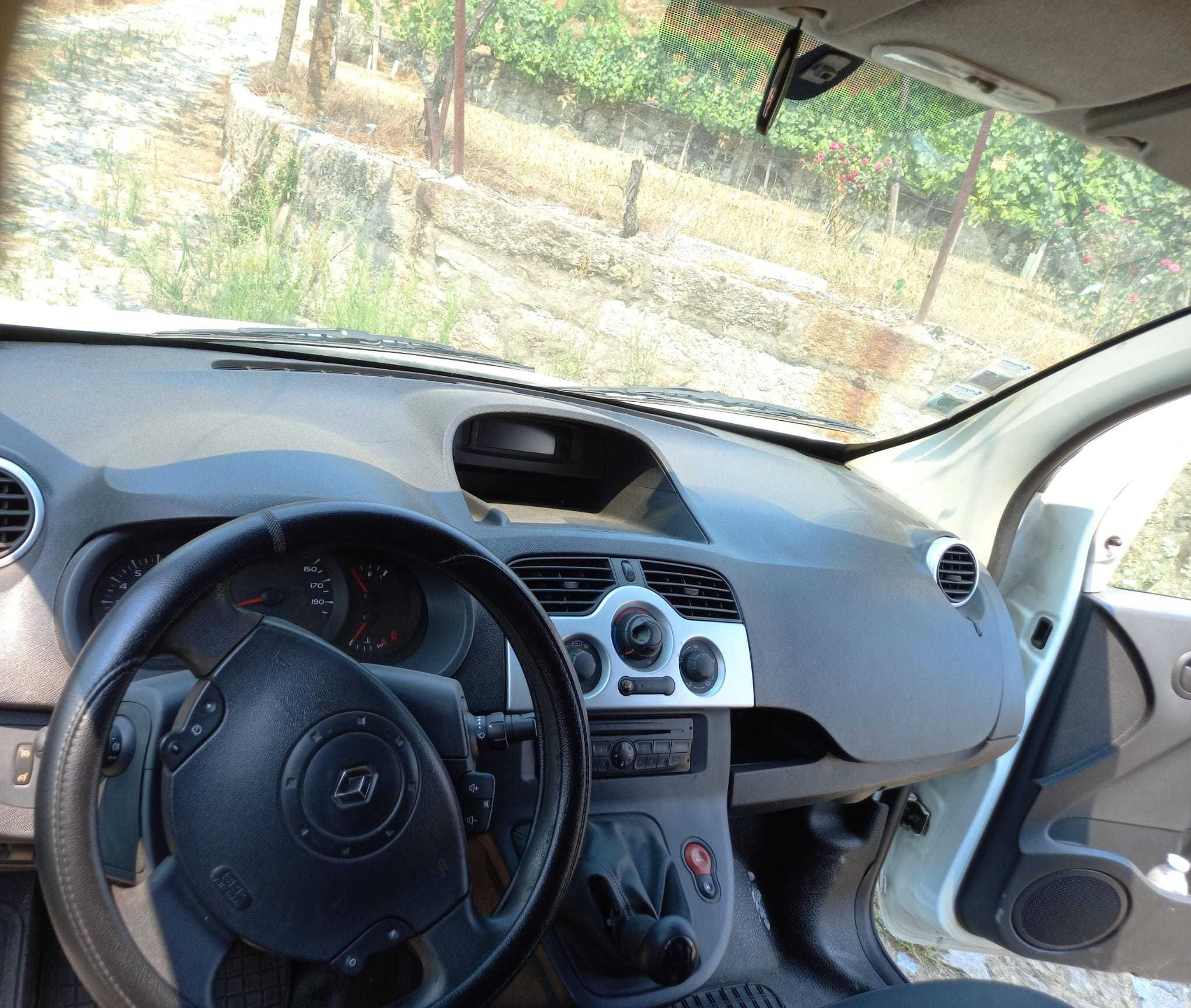 Carrinha comercial / Nada a fazer/ Só trabalhar