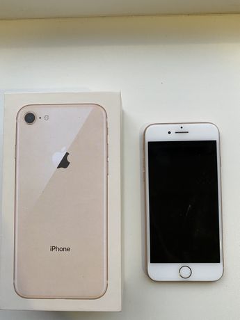 Продам Iphone 8 / 64, розовое золото