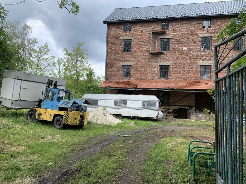 Комерційне приміщеня .Млин Австрійський .Млин.