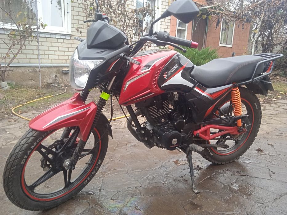 Продам мотоцикл Spark 150,