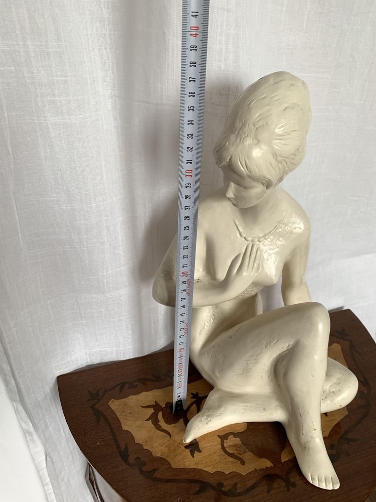 Antyk vinatge art deco figura rzezba cermaiczna porcelnaowa duza