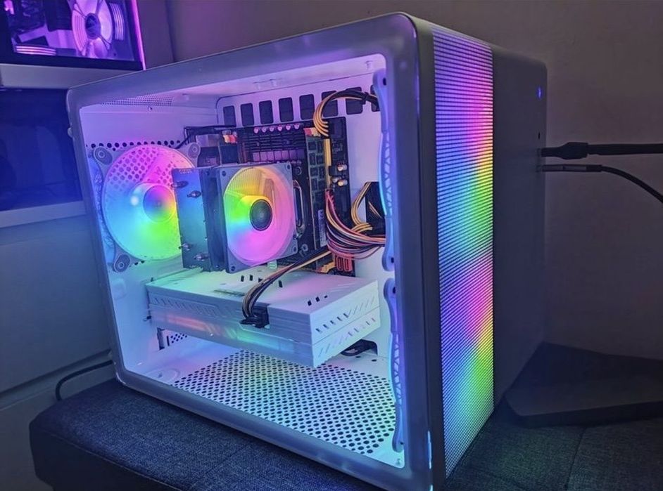 Desktop Gamer 32GB RAM/ RX580 8GB