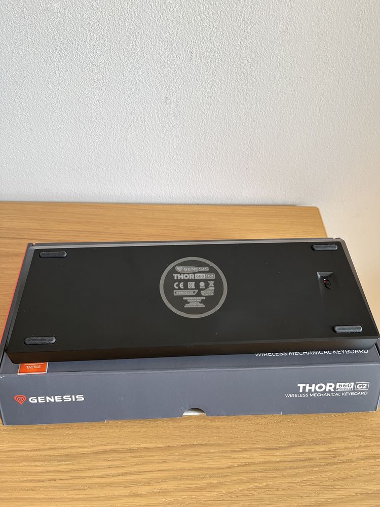 Klawiatura mechaniczna bezprzedowowa Genesis podwowrlane klawisze 660