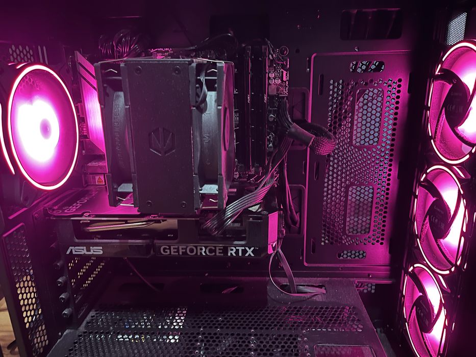 Sprzedam Komputer Gamingowy