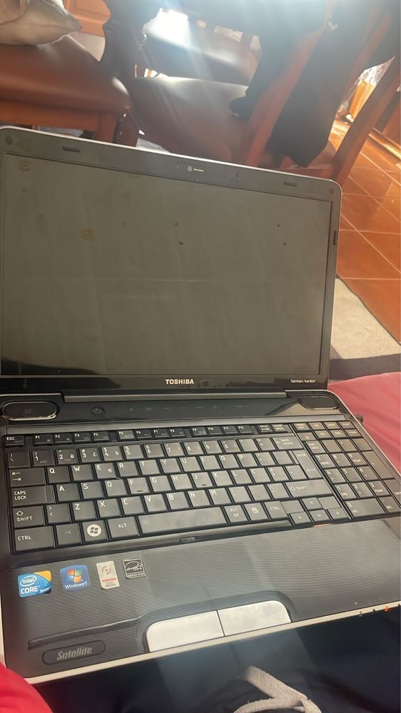 Computador Toshiba
