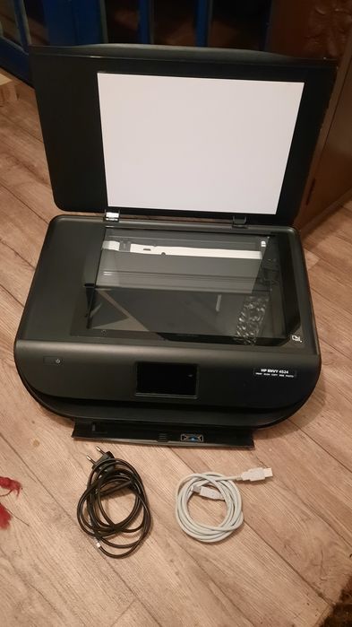 Принтер сканер ксерокс HP 4524