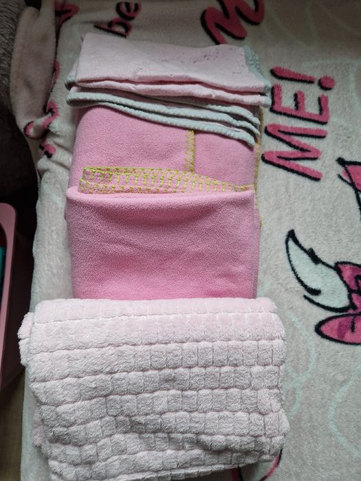 Kocyki niemowlę różowe