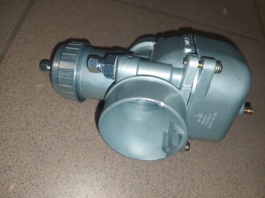Fabrycznie Nowy kpl gaznik mz 250 typ 30N2