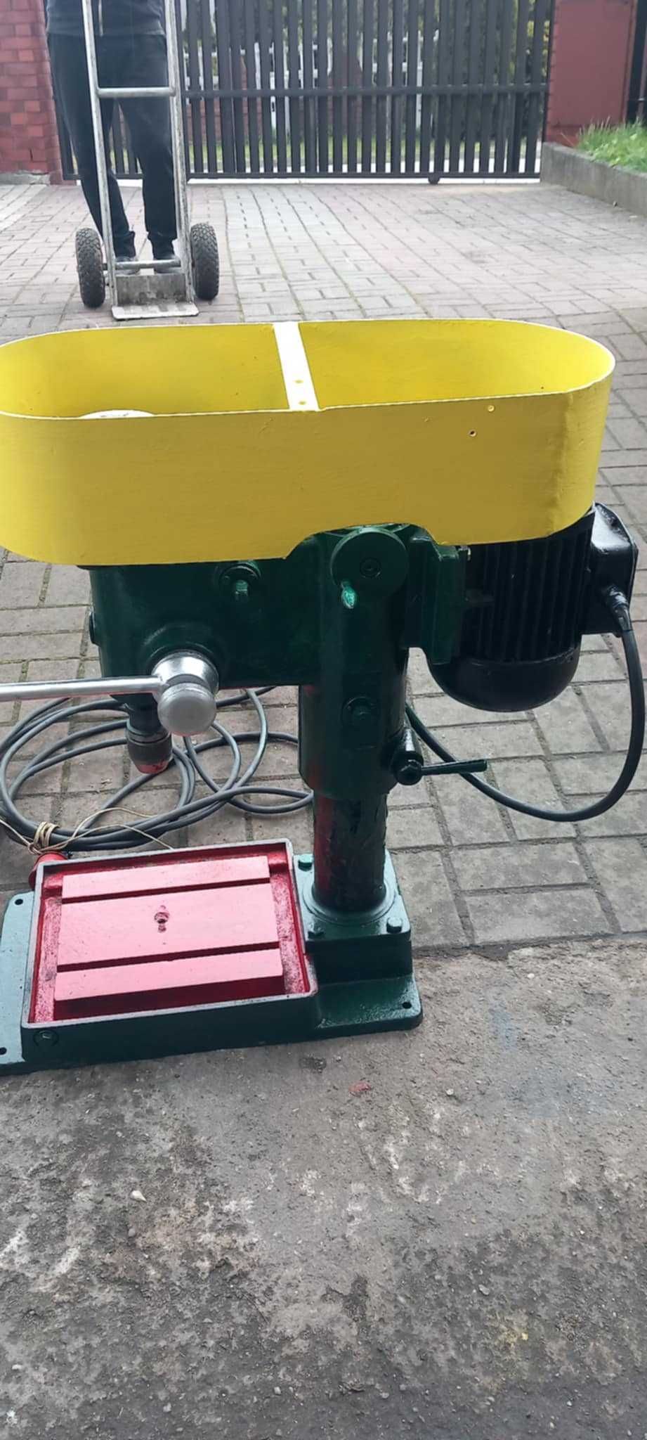 Sprzedam wiertarkę stołową