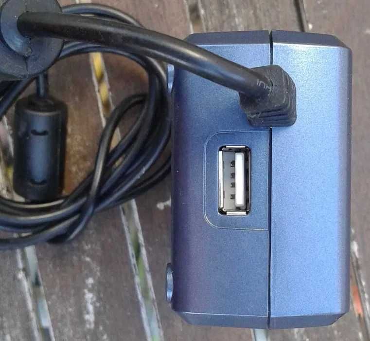Alimentador Hamas 12 - 22 Volt + 5 Volt USB