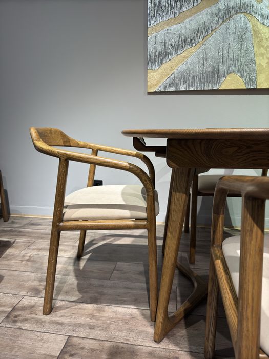 Стіл Обідній Розсувний Круглий Дуб Масив