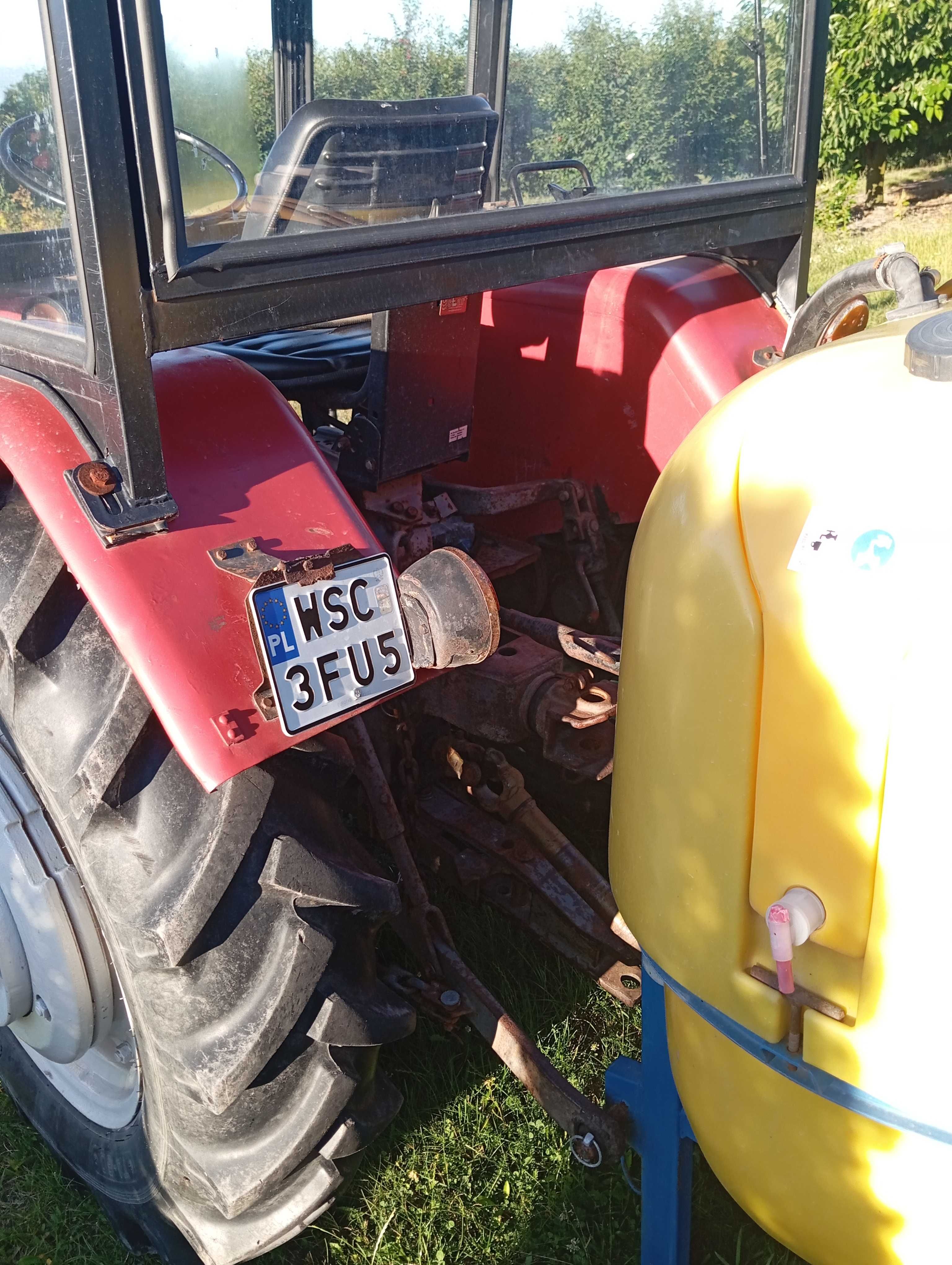 Sprzedam ciągnik C 330m