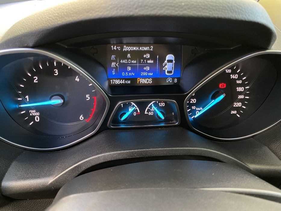 Продам Ford Kuga