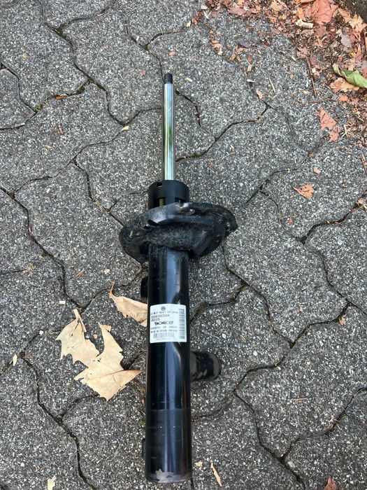 Амортизатор передний octavia