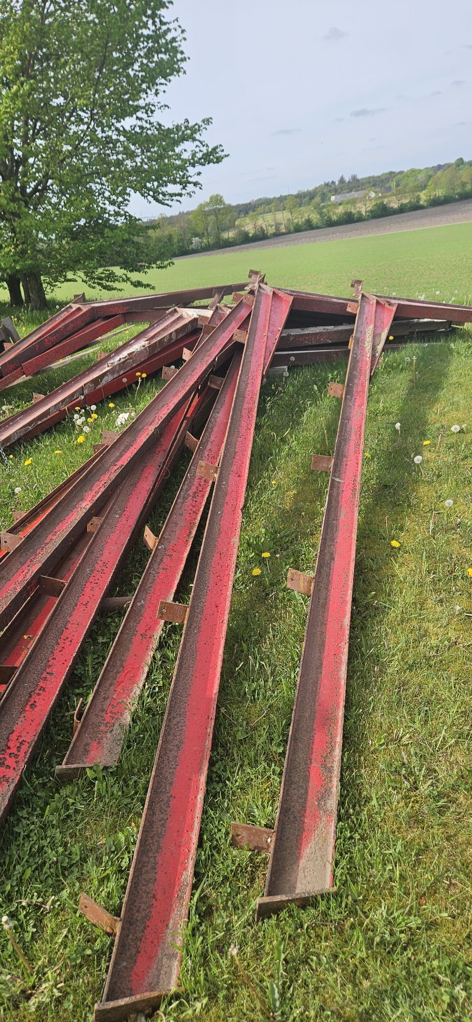 Konstrukcja stalowa Hala 10.40x30m