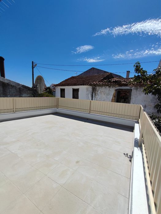 Casa Moderna para Alugar – Ribeira Branca