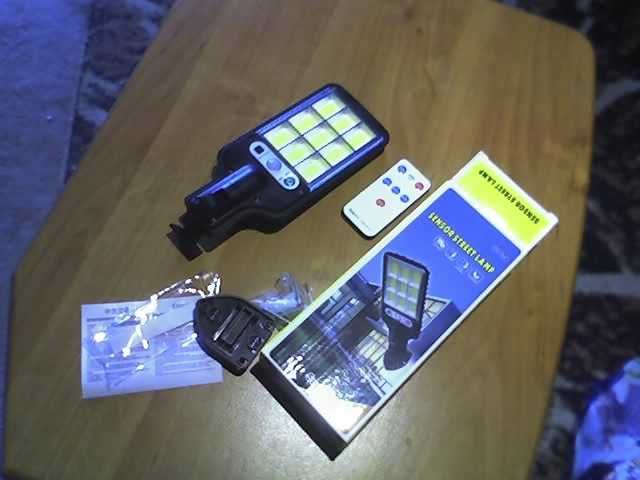 Lampa oswietleniowa LED bez prądu