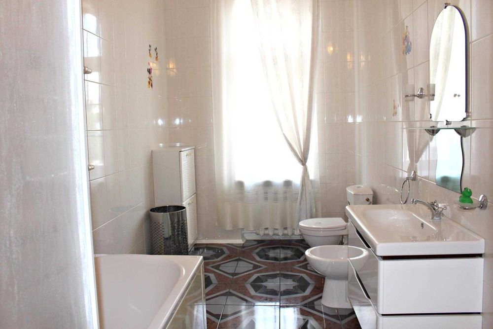 Оренда будинку Генератор можна під офіс, проживання