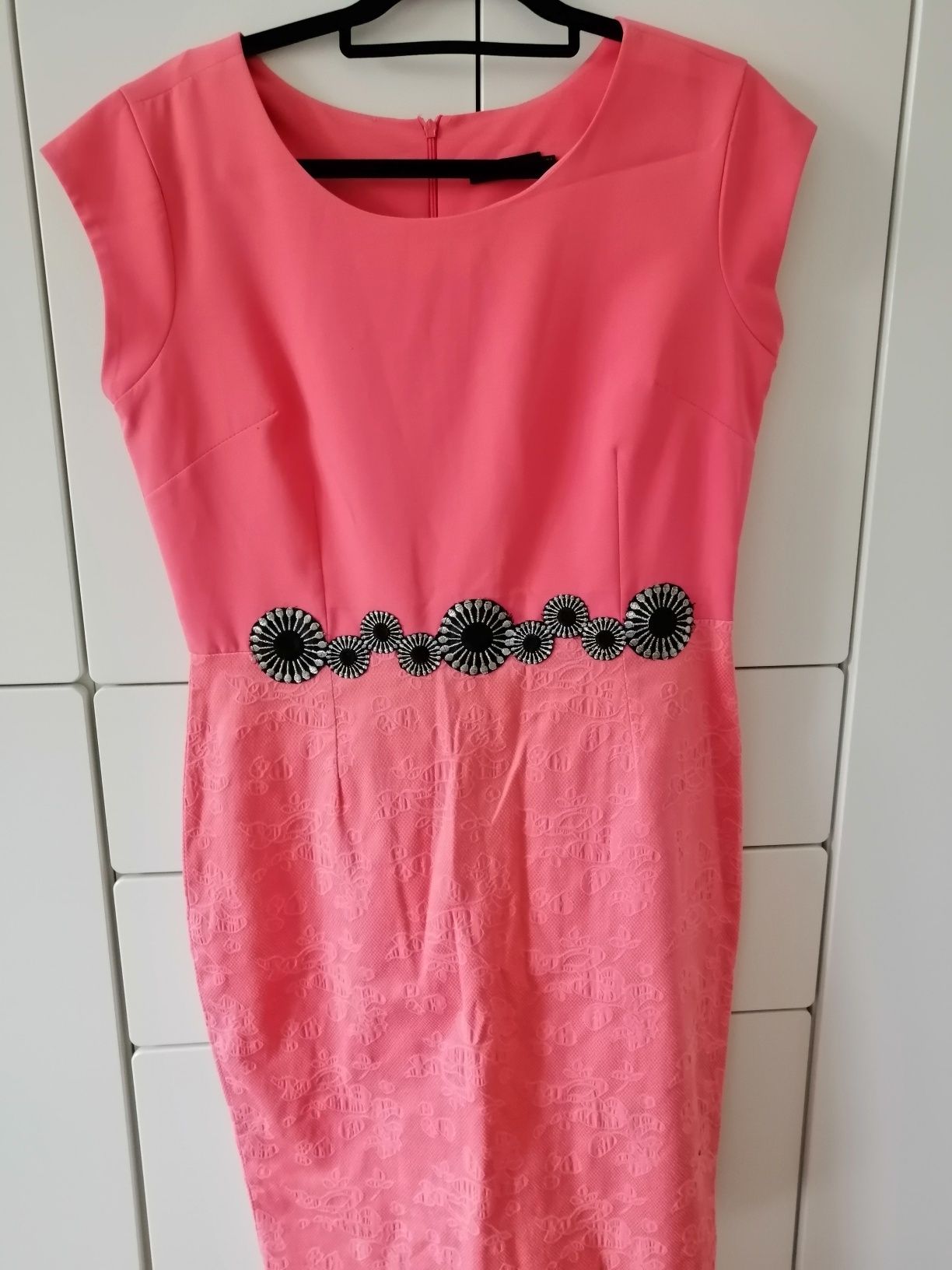 Sukienka koralowa różowa 42 XL wesele komunia