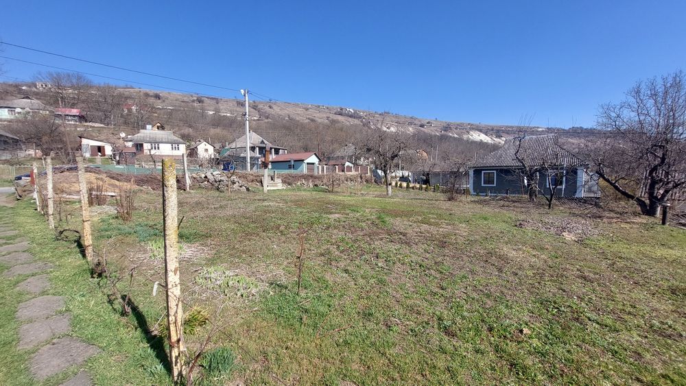 Продам 10 соток. Вул.Острівська,388.