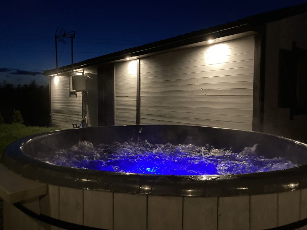 Domek letniskowy na kaszubach | Sauna i balia | Nad jeziorem | Wynajem