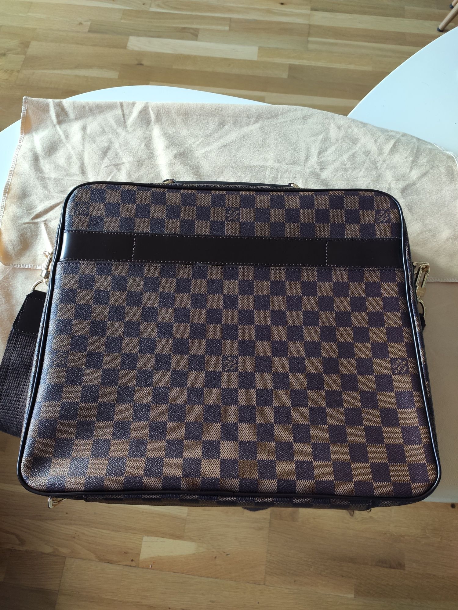 Torba na laptop Louis Vuitton skóra saffiano NOWA