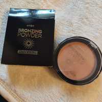 Avon puder brązujący bronzer w kamieniu Golden Bronze