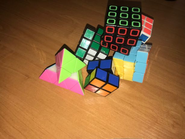 Продаю кубик рубика (QIYI Cube, Пирамида, колекционный 2х2, 3 шт. 3х3)