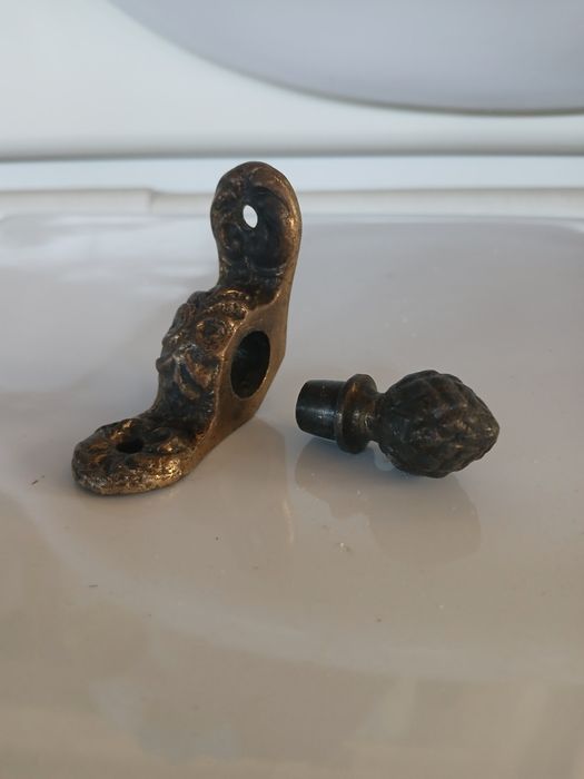 Suportes de varão de passadeira de escada