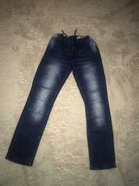 Spodnie dżinsowe z przetarciami PEPPERTS 140