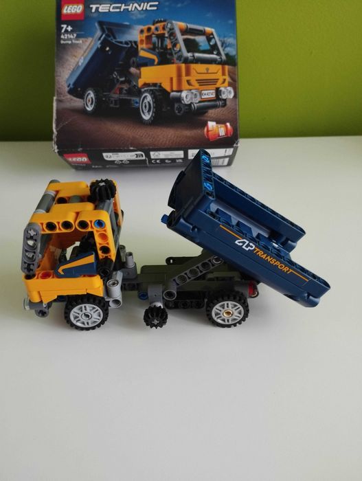 LEGO Technic Camião Basculante