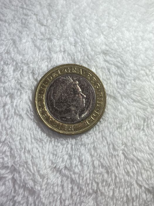 two pound 2011 raro