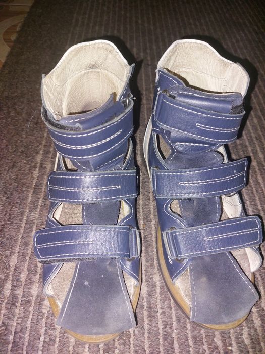 Ортопедичні босоніжки для хлопчика дівчинки