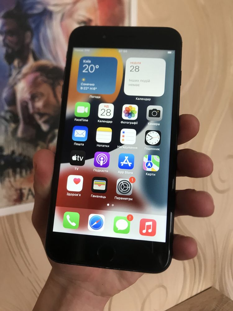 Iphone 7 plus 32gb black ідеальний стан