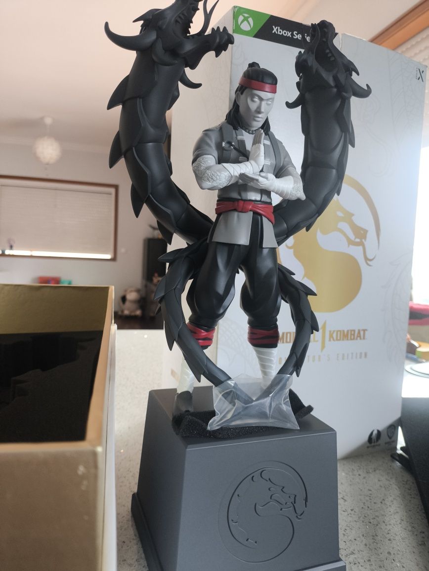 Mortal Kombat 1 xbox Kollector Edition
