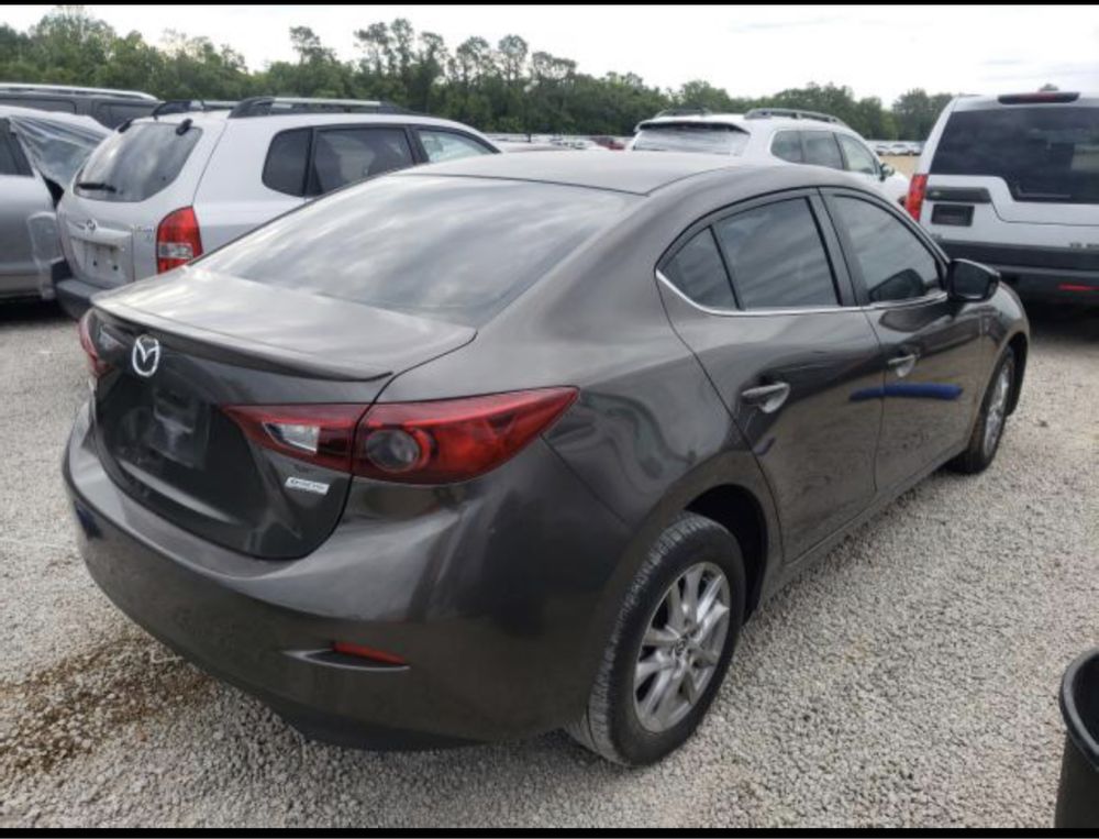 Mazda 3sport 2016