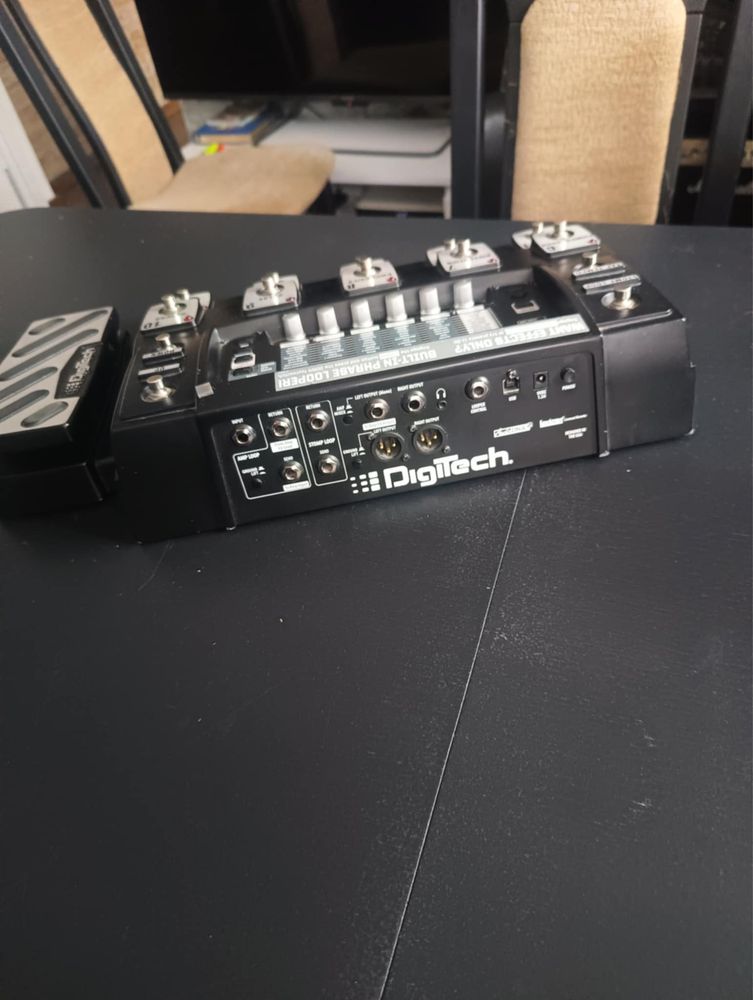 Procesor gitarowy digitech mg1000