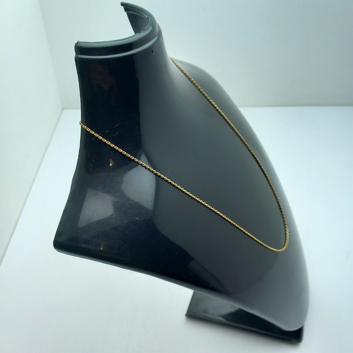 Łańcuszek złoty 3,93g 333