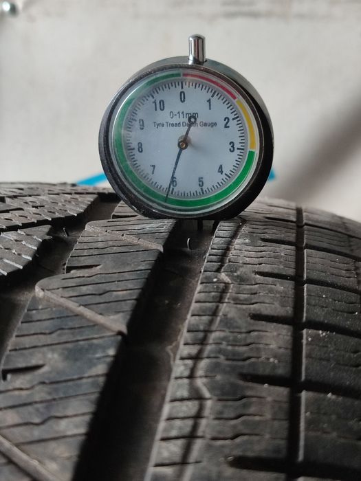 Шини michelin 235 55 r17 зимові 19-й рік